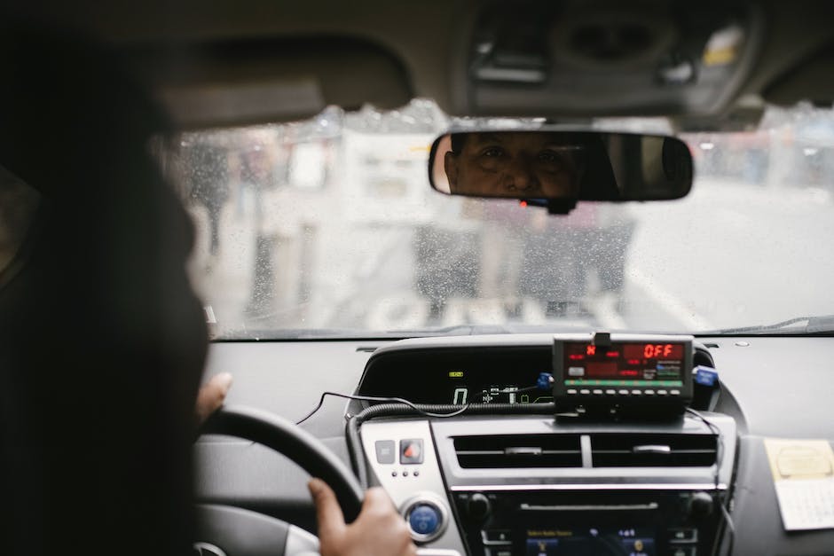 Geschwindigkeiten beim Autofahren